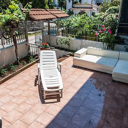 Apartmán Santo Janni *