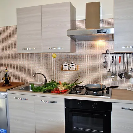 Apartment Santo Janni *